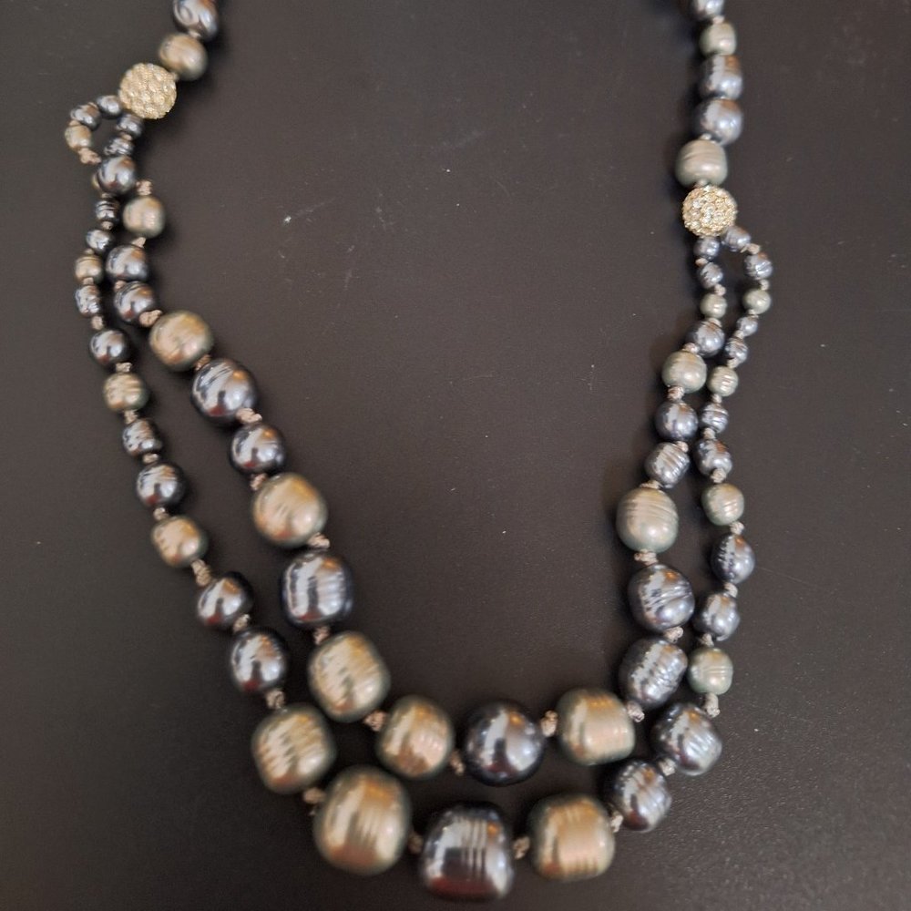 Vintage Peacock Pearl Necklace c 2020